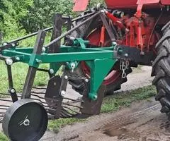 Вібраційний картоплекопач КТН-1ВН однорядний тракторний