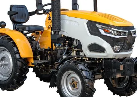 Tractor 244L - 1/10