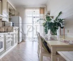Оренда 2-кімнатної квартири, 75 м², ЖК «Crystal Park», просп. Берестейський, Київ