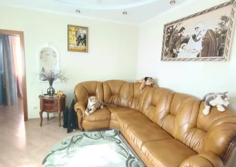 Продажа 3-комнатного дома, 115 м², ул. Киевская, Центр, Житомир - 1/10