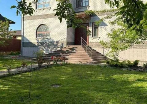Продажа 8-комнатного дома, 350 м², Бердичевская Музыкалка, Центр, Житомир - 1/10