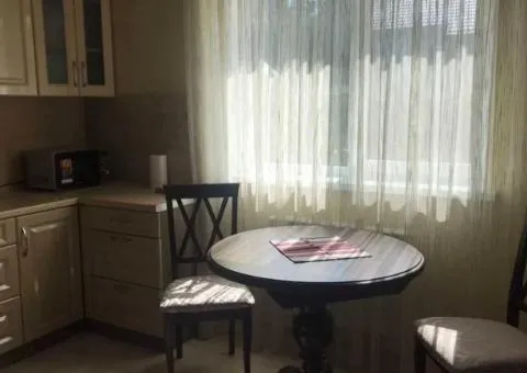 Оренда 3-кімнатної квартири, 100 м², Скоморохи - 3/10