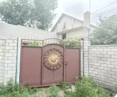 Продажа 2-комнатного дома, 55 м², ул. Житний рынок, Центр, Житомир