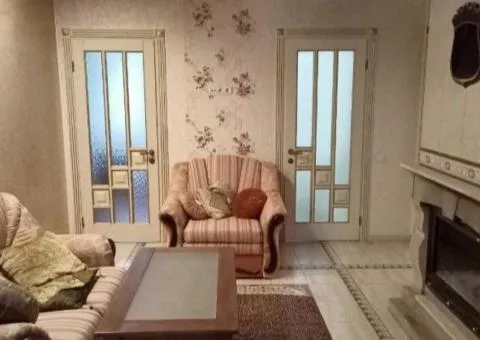 Долгосрочная аренда 4-комнатного дома, 110 м², ул. Шевченко, Центр, Житомир - 1/10