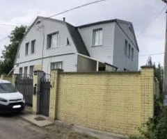 Продажа 8-комнатного дома, 360 м², ул. Східная, Центр, Житомир