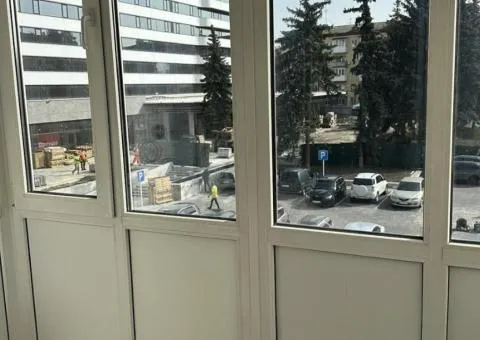 Продажа 2-комнатной квартиры, 45 м², Театральная/Киевская Пл.Победы, Центр, Житомир - 1/9