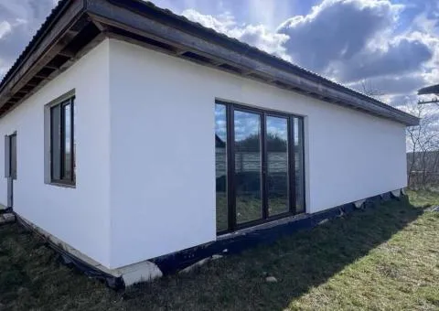 Продажа 3-комнатного дома, 144 м², с. Дениши - 1/10
