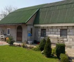 Продажа 4-комнатного дома, 100 м², Левков, без внутренней отделки