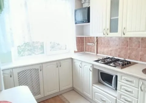 Аренда 2-комнатной квартиры, 47 м², Небесной сотни, Центр, Житомир - 1/10