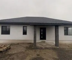 Продажа 3-комнатного дома, 140 м², ул. Железнодорожная, Крошня, Житомир