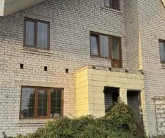 Продажа 5-комнатного дома, 200 м², Руднянская, Марьяновка, Житомир