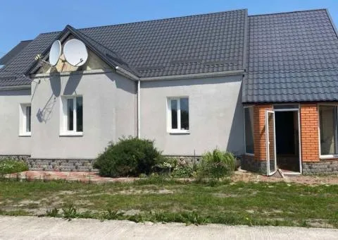 Продажа 4-комнатного двухэтажного дома, 140 м², Станишевка - 1/5