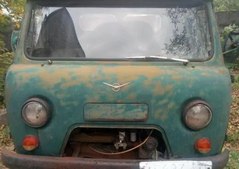 For sale UAZ-3303 4×4, 1985. All-wheel drive, running!