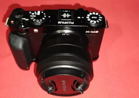 Fujifilm X-M5 Kit + Gift (L-plate) | Perfect condition | Official MOYO
