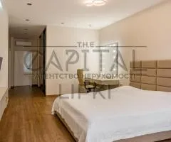 Аренда 4-комнатной квартиры, 160 м², ул. Андрея Верхогляда, Печерский р-н, Киев