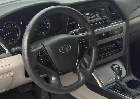 Hyundai Sonata 2016, 2.4 L petrol, automatic, front-wheel drive, 110,000 km, Zaporizhzhia - 7/10