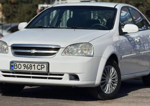 Chevrolet Lacetti 2010, 1.6 L petrol, manual, front-wheel drive, 261,000 km, Zaporizhzhia - 1/9