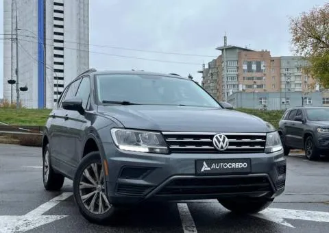 Volkswagen Tiguan 2018, petrol, automatic, front-wheel drive, 224,000 km, Kyiv