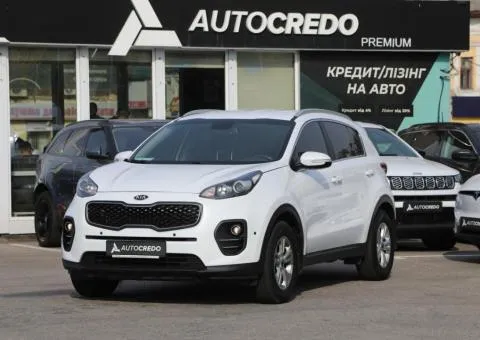 Kia Sportage 2016, petrol, manual, front-wheel drive, 136,000 km, Kharkiv
