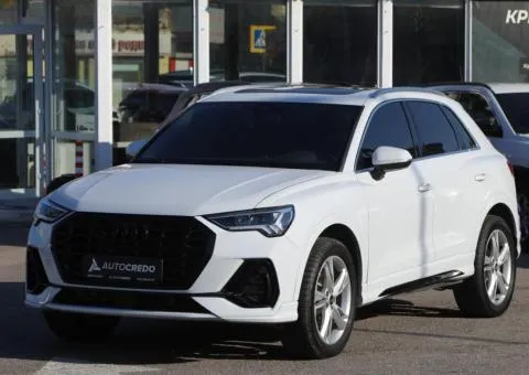 Audi Q3 2021, petrol, automatic, all-wheel drive, 37,000 km, Kharkiv