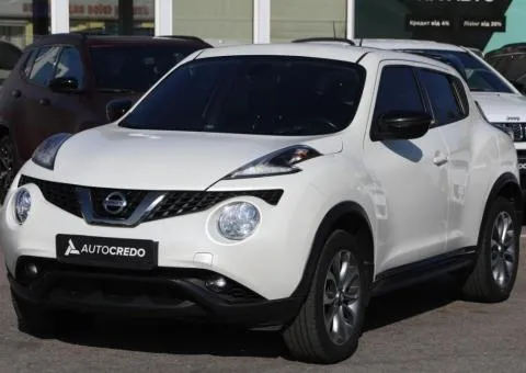 Nissan Juke 2019, petrol, automatic, front-wheel drive, 97,000 km, Kharkiv