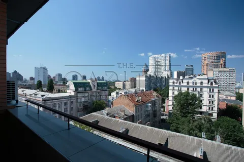 Аренда  квартира Киевская обл., Киев, Гусовского ул., 15 - 17/18
