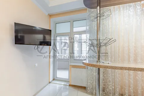 Аренда  квартира Киевская обл., Киев, Леси Украинки ул., 7А - 17/48