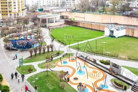 Аренда  квартира Киевская обл., Киев, Голосеевский ул., 60 - 13/13