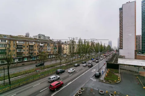Аренда  офисное помещение Киевская обл., Киев, Леси Украинки ул., 7б - 24/26