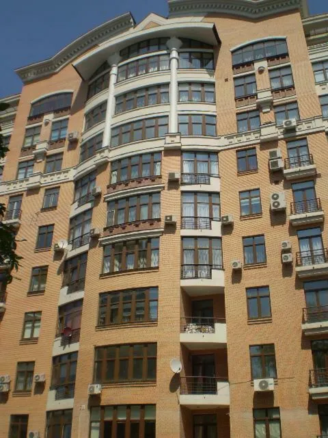 Аренда  квартира Киевская обл., Киев, Лютеранская ул., 10 - 22/24