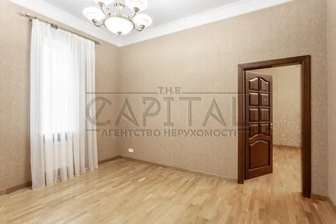 Аренда  частный дом Киевская обл., Киев, Черняховского ул., 36а - 12/40