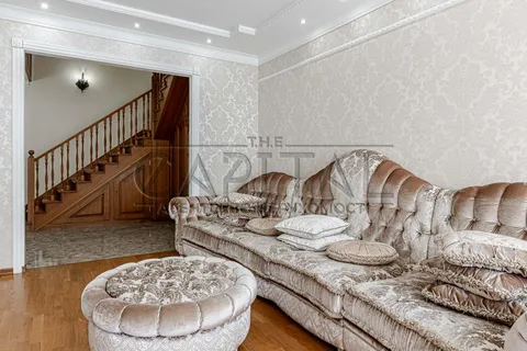 Аренда  квартира Киевская обл., Киев, Кузнецова ул., 69 - 2/10