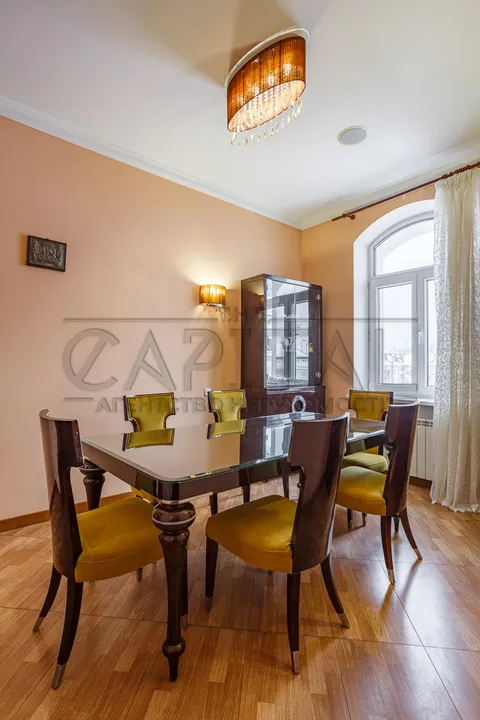 Аренда  квартира Киевская обл., Киев, Орлика Пилипа ул., 6 - 40/43