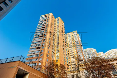 Аренда  квартира Киевская обл., Киев, Деловая ул., 2б - 52/56