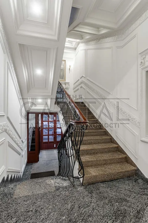Аренда  квартира Киевская обл., Киев, Кропивницкого ул., 8 - 31/36