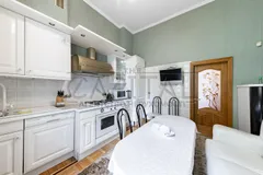 Аренда  квартира Киевская обл., Киев, 8