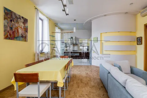 Аренда  квартира Киевская обл., Киев, Аллы Горской ул., 8 - 4/35
