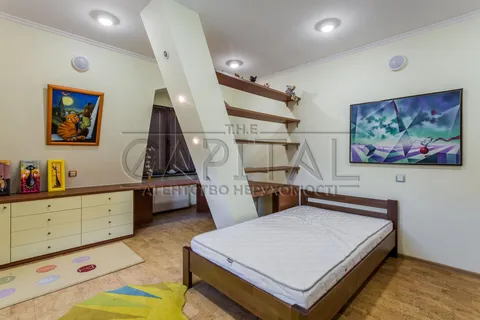 Аренда  квартира Киевская обл., Киев, Аллы Горской ул., 8 - 15/35