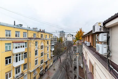Аренда  квартира Киевская обл., Киев, Шелковичная ул., 23 - 19/20