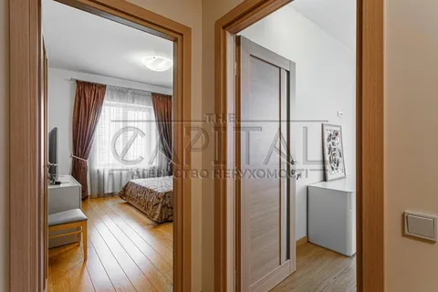 Аренда  квартира Киевская обл., Киев, Кузнецова ул., 69 - 16/26