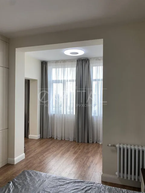 Аренда  квартира Киевская обл., Киев, Леси Украинки ул., 7а - 9/21