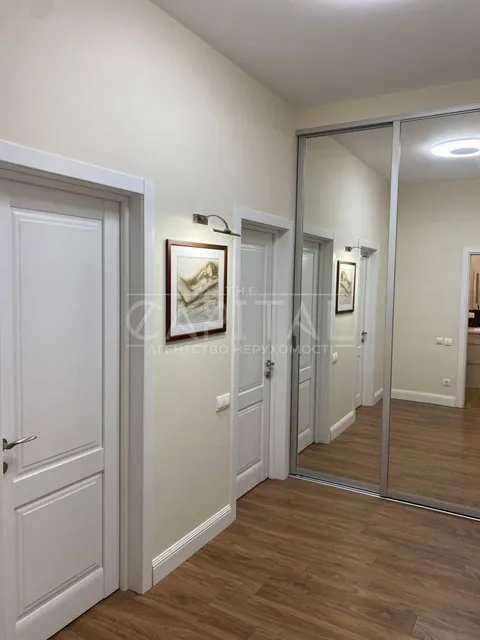 Аренда  квартира Киевская обл., Киев, Леси Украинки ул., 7а - 18/21