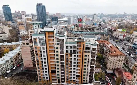 Аренда  квартира Киевская обл., Киев, Крещатик ул., 27б - 8/8