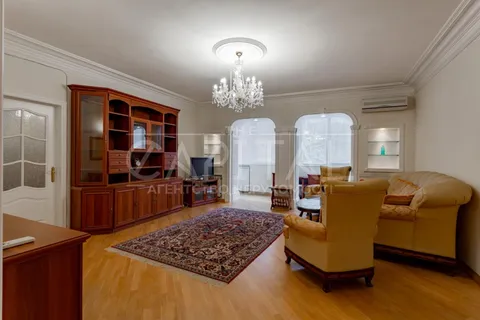 Аренда  квартира Киевская обл., Киев, Хмельницкого Богдана ул., 61 - 3/29