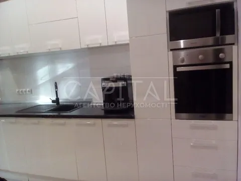 Аренда  квартира Киевская обл., Киев, Коперника ул., 12 - 4/7