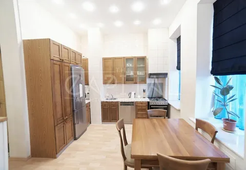 Аренда  квартира Киевская обл., Киев, Большая Житомирская ул., 31 - 4/19