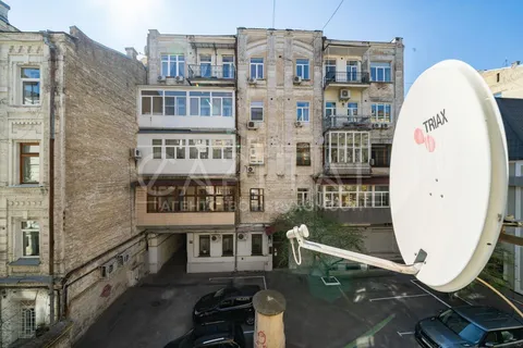 Аренда  квартира Киевская обл., Киев, Антоновича ул., 18 - 23/24