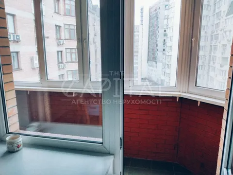 Аренда  квартира Киевская обл., Киев, Павловская ул., 17 - 24/36
