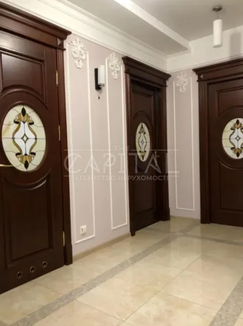 Аренда  квартира Киевская обл., Киев, Николая Голего ул., 5 - 6/8