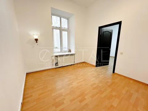 Аренда  квартира Киевская обл., Киев, Шота Руставели ул., 34 - 10/18